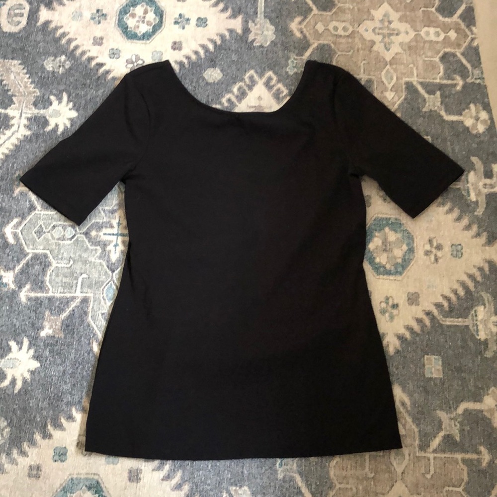 ANN Taylor low scoop in back Size M